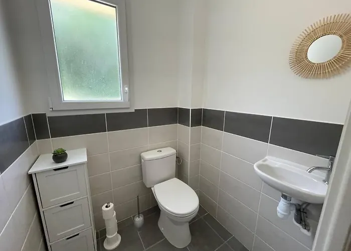 Les Cypres*maison Au Calme*piscine Chauffée